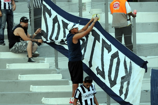 Esto es una fiesta, los adornos.