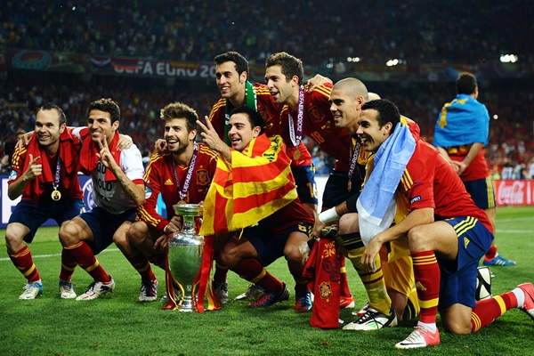 Estos jugadores ya son inmortales dentro de la Furia Roja.