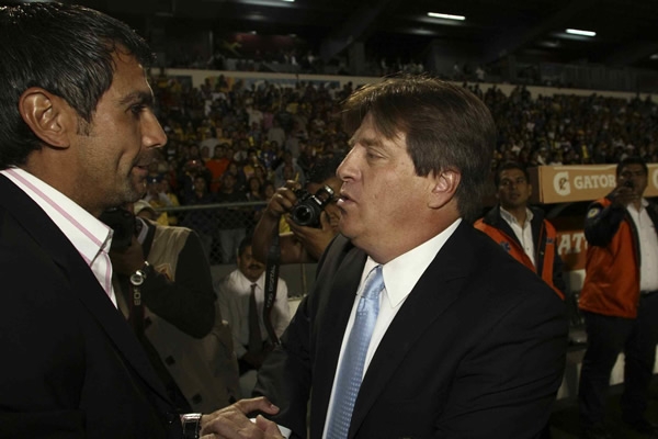 Estudiantes-América