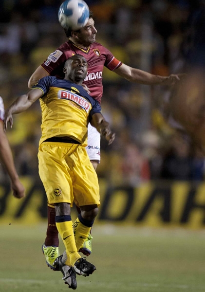 Estudiantes-América