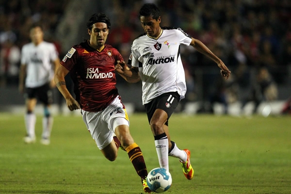 Estudiantes-Atlas