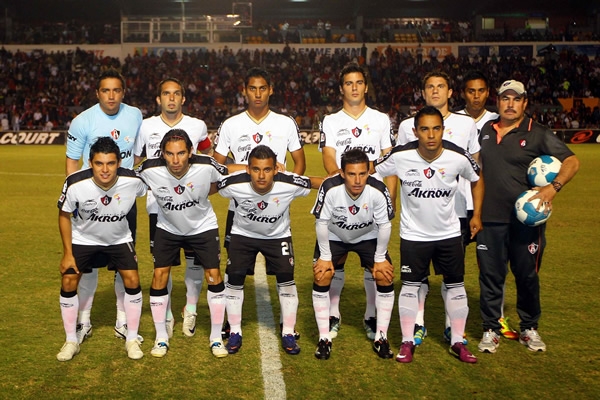 Estudiantes-Atlas
