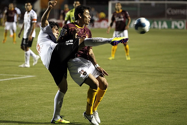 Estudiantes-Jaguares13
