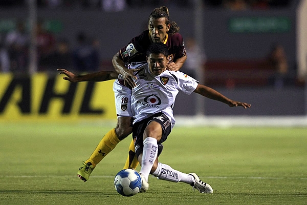 Estudiantes-Jaguares16