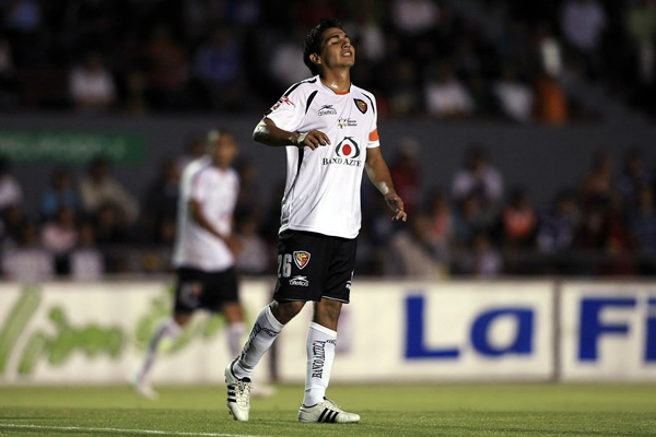 Estudiantes-Jaguares18