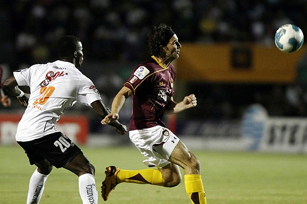 Estudiantes-Jaguares8