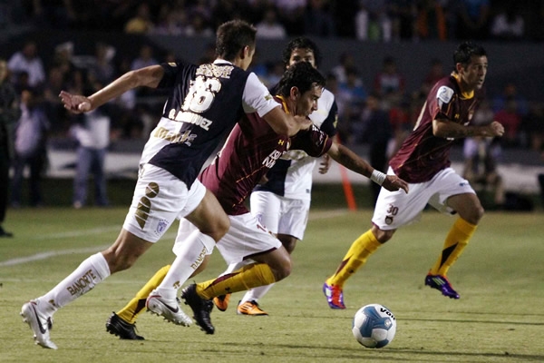 Estudiantes-Pachuca.