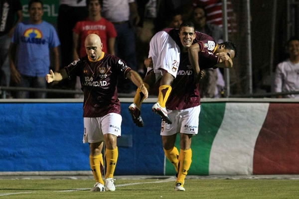 Estudiantes-Pachuca.