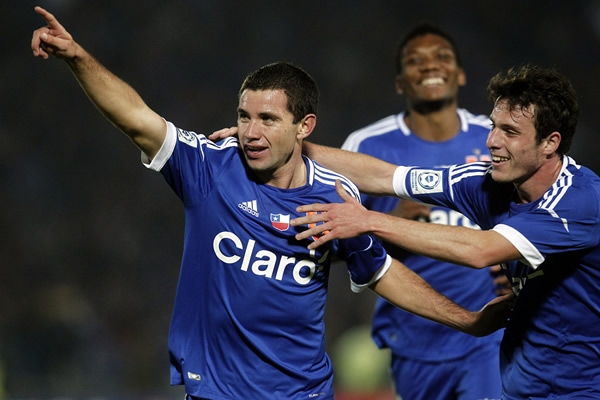 Felices los jugadores chilenos festejaban cada anotación conseguida.