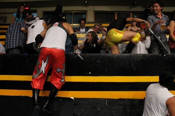 Festejo del 16 de Septiembre en IWRG.
