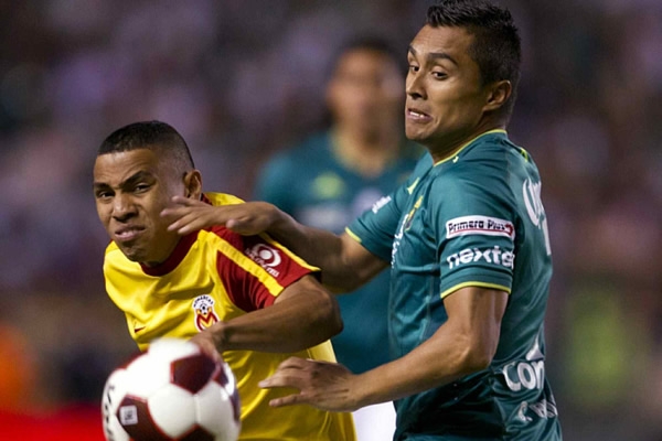 Fieras y Monarcas batallaron en el Nou Camp.