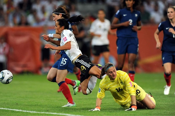 Fue un partido ríspido en todo momento.
