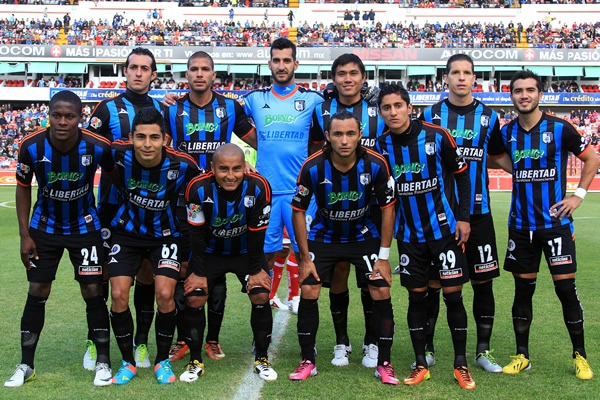 Gallos Blancos vuelve a alinear a Escoto.