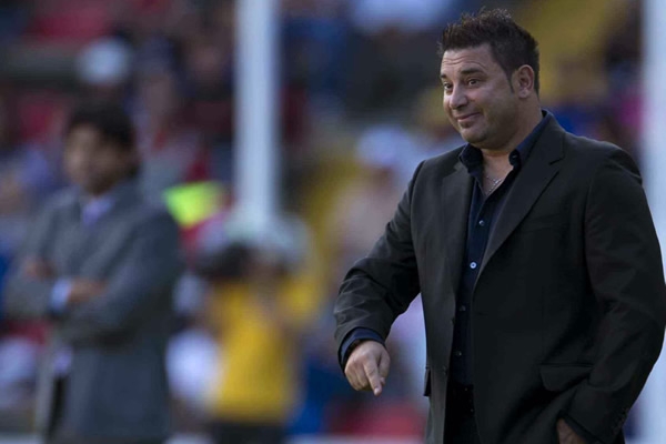 Gallos-Xolos