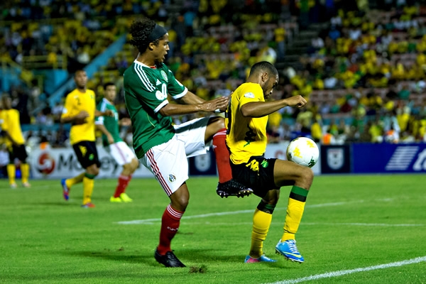 Gio tuvo pocos minutos de juego.