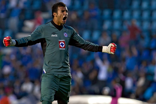 Guillermo Allison celebra la victoria.