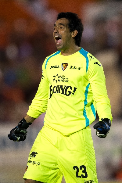 Hernández.