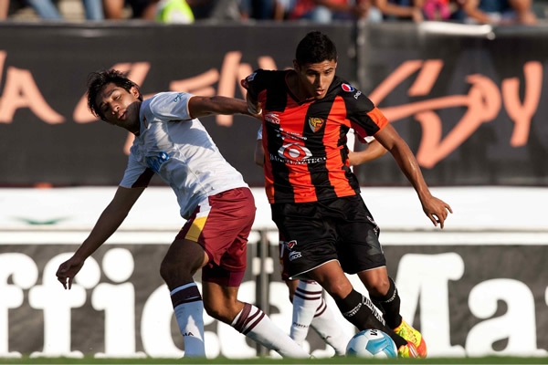 Jaguares-Estudiantes