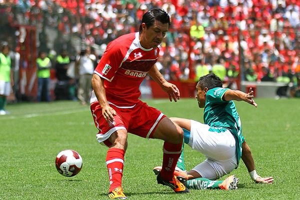 Juan Carlos Cacho colaboró en la victoria de los Diablos.