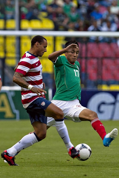 Jugadas intensas se vivieron durante el encuentro.