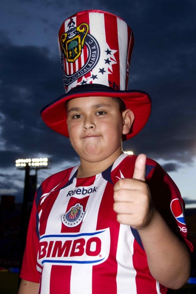 La afición de Chivas llegó a San Luis.