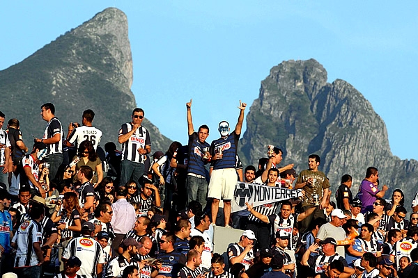 La afición rayada abarrotó el estadio.