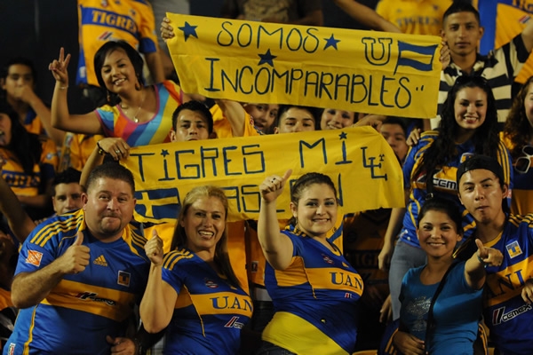 La afición se hizo sentir en la casa de Tigres.