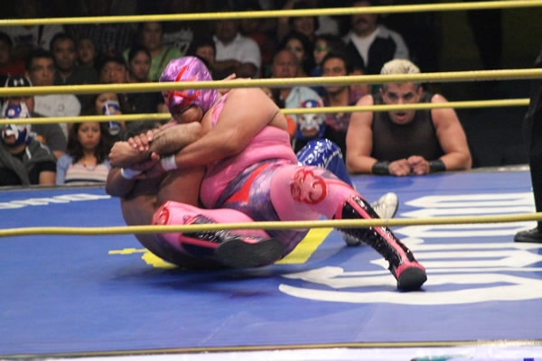 La Arena Coliseo cumplió 70 años.