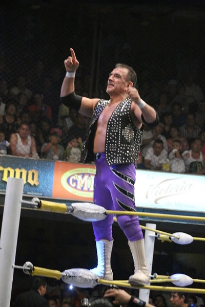 La Arena Coliseo cumplió 70 años.