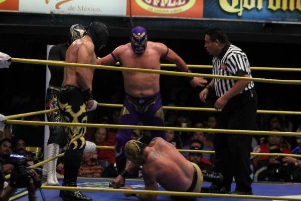 La Arena Coliseo cumplió 70 años.