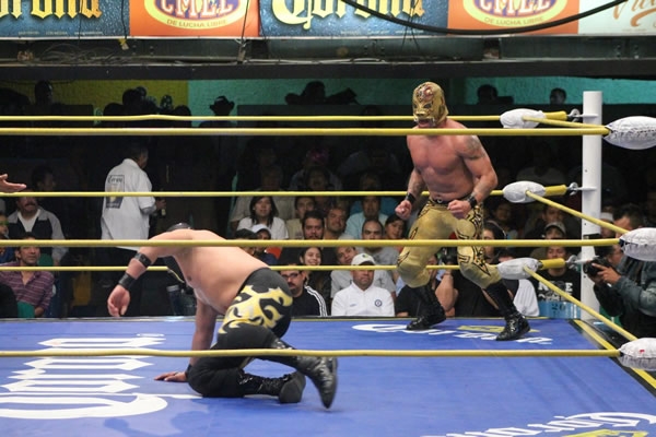 La Arena Coliseo cumplió 70 años.