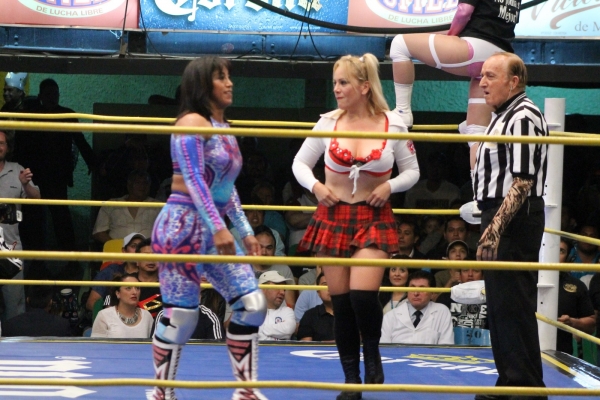 La Arena Coliseo cumplió 70 años.