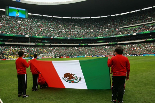 La bandera mexicana antes del encuentro