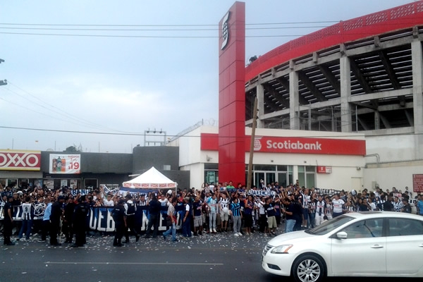 La invasión de la Pandilla.