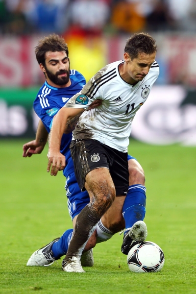 La lucha entre griegos y alemanes fue de poder a poder.