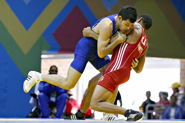 La lucha grecorromana brindó un Bronce.