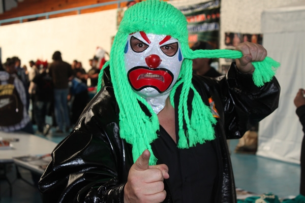 La lucha libre cerca de los fans.