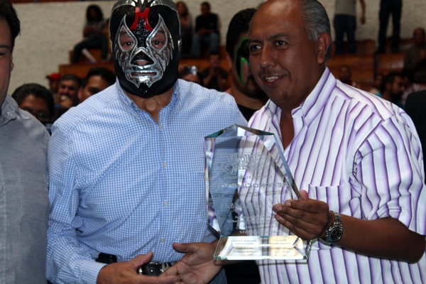 La lucha libre cerca de los fans.