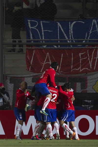 La roja festejó con todo su anotación.