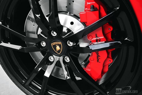 lambo-13
