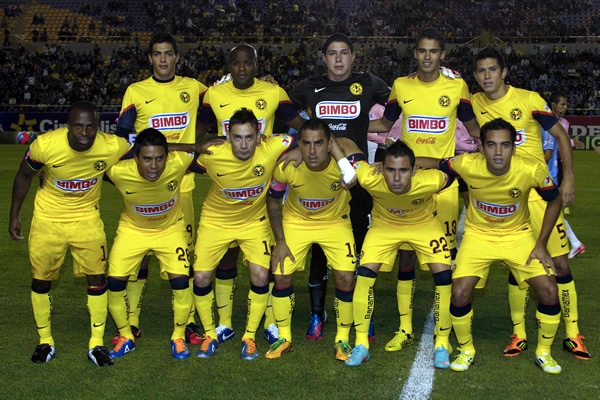 Las Águilas en casa de su exhermano.