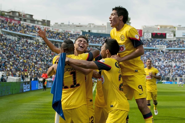 Las Águilas festejaron el primer gol.