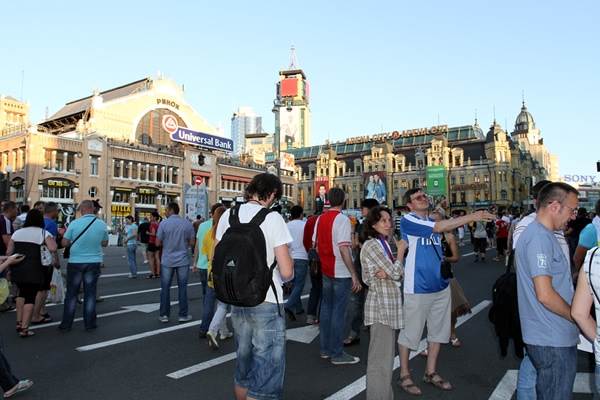 Las calles de Ucrania se paralizaron por el juego.