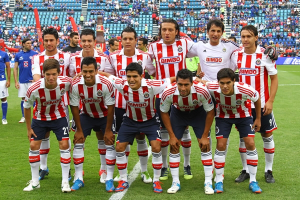 Las Chivas antes del encuentro.