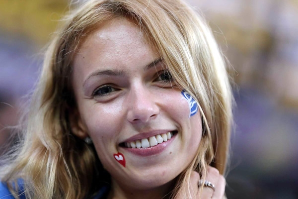 Las griegas no se quedan atrás en cuanto a belleza.