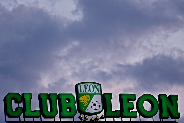 León-Gallos.