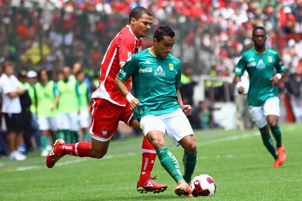 León se plantó con personalidad en la casa de los Diablos.