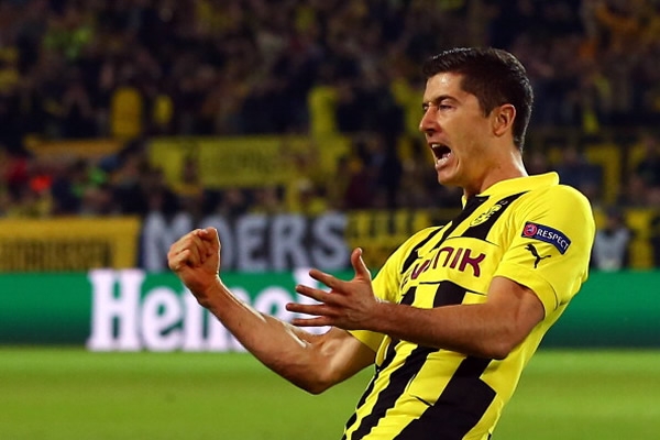 Lewandowski pone el segundo al minuto 50.