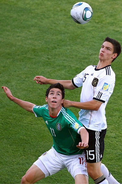 Los alemanes comenzaron a meter fuerte.