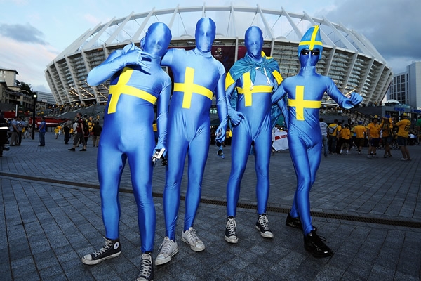 Los alienígenas llegaron para apoyar a la selección de Suecia.